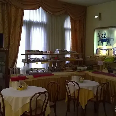 Donatello 3* Padova