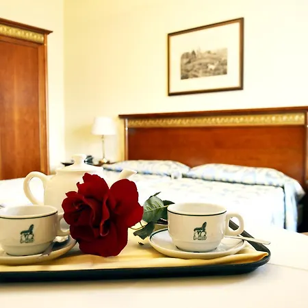 Donatello Otel 3*