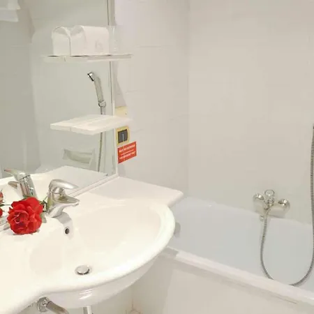 Donatello Otel 3*