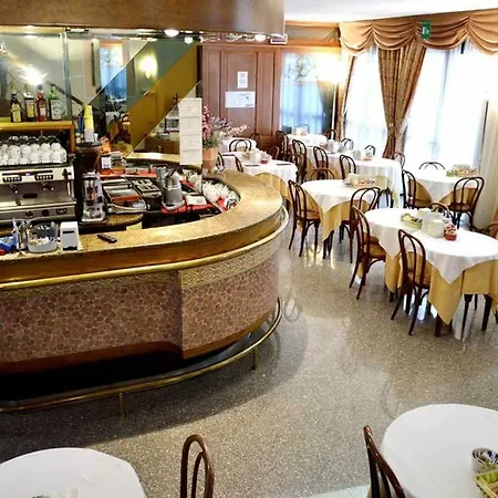 Donatello Otel