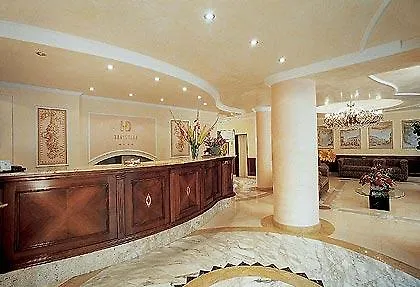 Donatello Hotel 3*